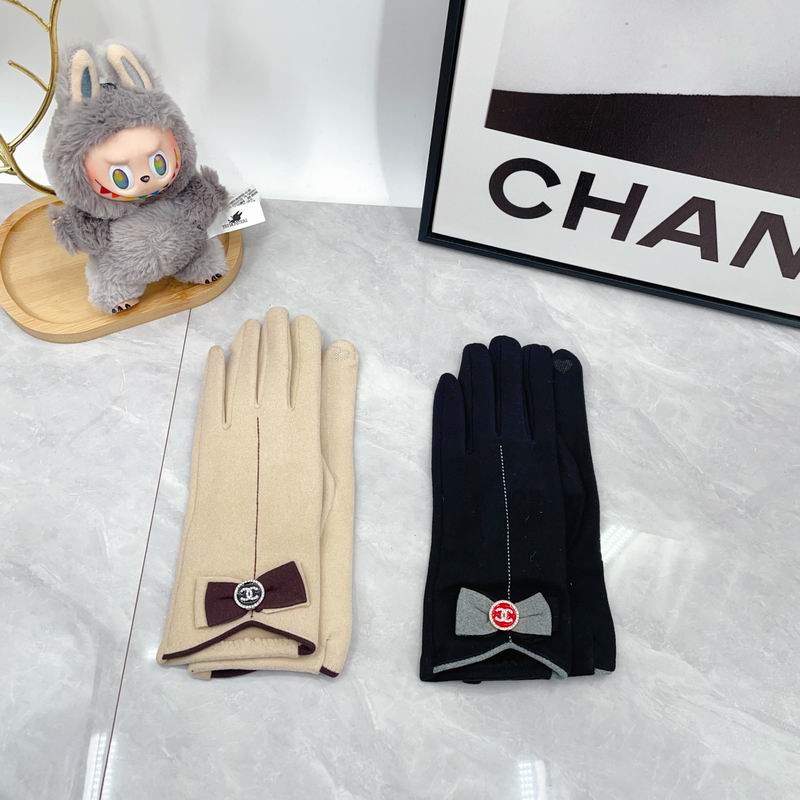 Chanel Gloves dx08